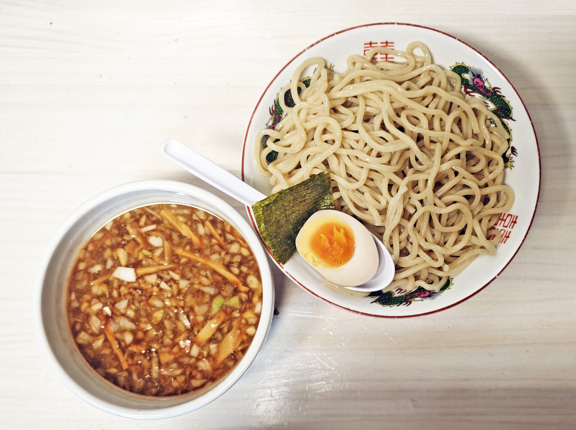 いつの頃からだろう「びんびん亭」が、”元祖八王子らーめん”を名乗りだ